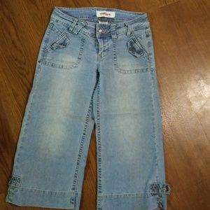 Hydraulic Capri jeans